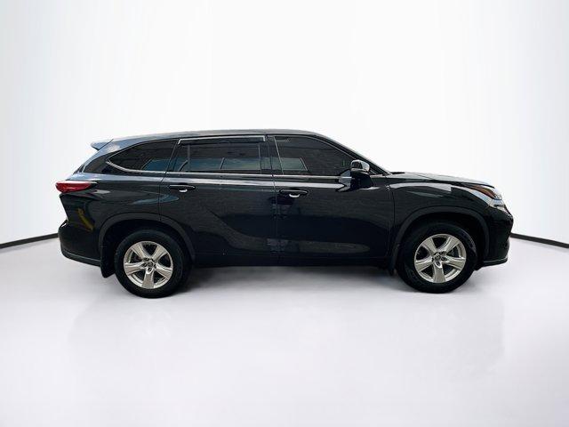 2021 Toyota Highlander Vehicle Photo in Flemington, NJ 08822