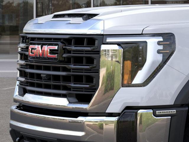 2024 GMC Sierra 3500 HD Vehicle Photo in APPLETON, WI 54914-8833