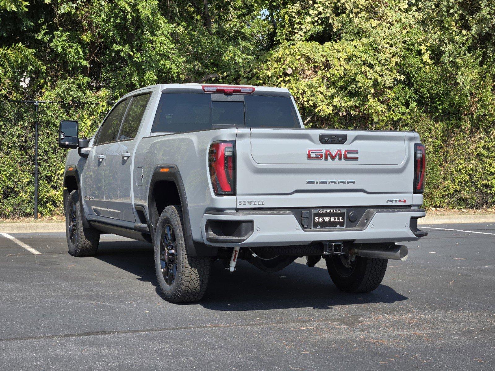 2025 GMC Sierra 2500 HD Vehicle Photo in DALLAS, TX 75209-3016