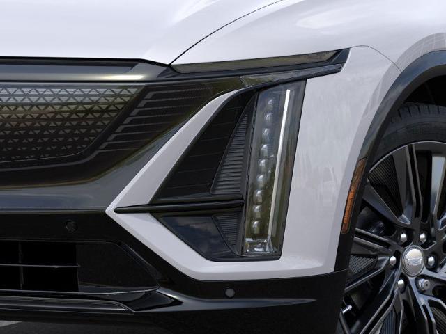 2024 Cadillac LYRIQ Vehicle Photo in SMITHTOWN, NY 11787-5023