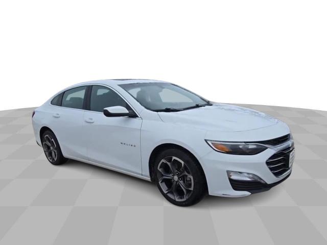 Used 2022 Chevrolet Malibu 1LT with VIN 1G1ZD5ST2NF148390 for sale in Hibbing, Minnesota