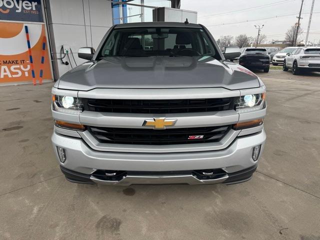 Used 2018 Chevrolet Silverado 1500 LT with VIN 1GCVKREC4JZ237711 for sale in Holland, MI