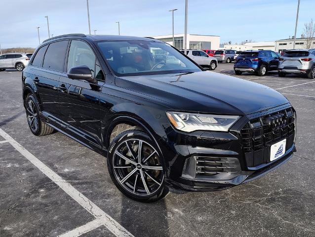 2023 Audi Q7 Vehicle Photo in GREEN BAY, WI 54304-5303