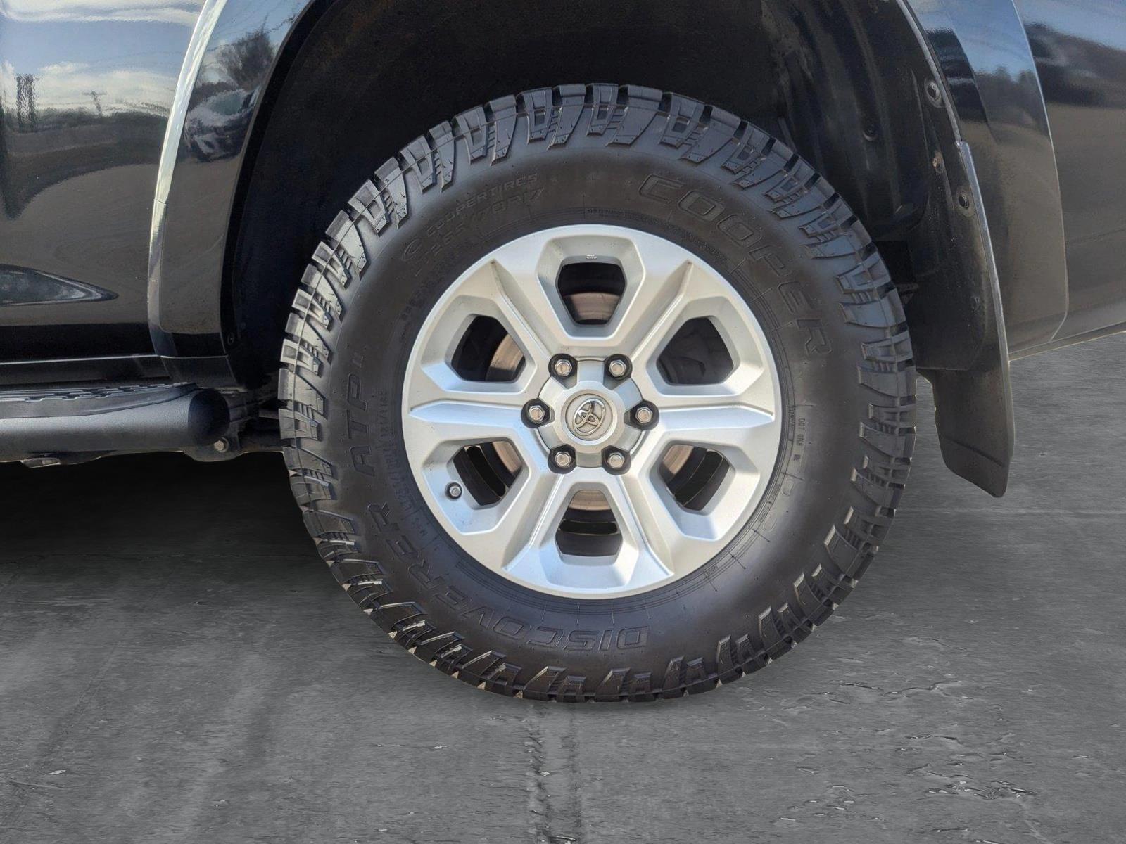 2017 Toyota 4Runner Vehicle Photo in CORPUS CHRISTI, TX 78412-4902