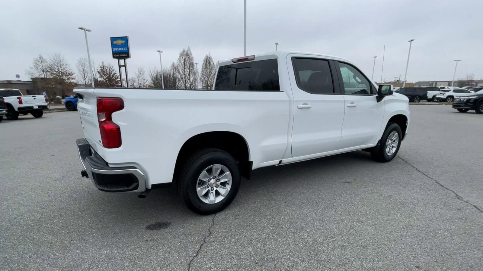 2025 Chevrolet Silverado 1500 Vehicle Photo in BENTONVILLE, AR 72712-4322