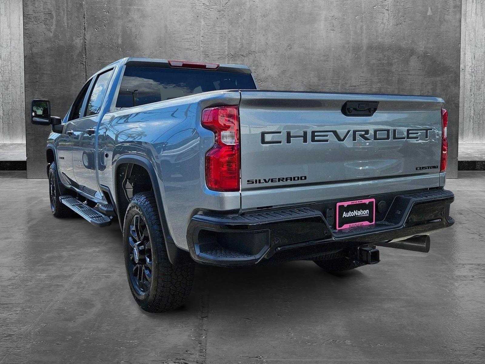 2025 Chevrolet Silverado 2500 HD Vehicle Photo in GREENACRES, FL 33463-3207