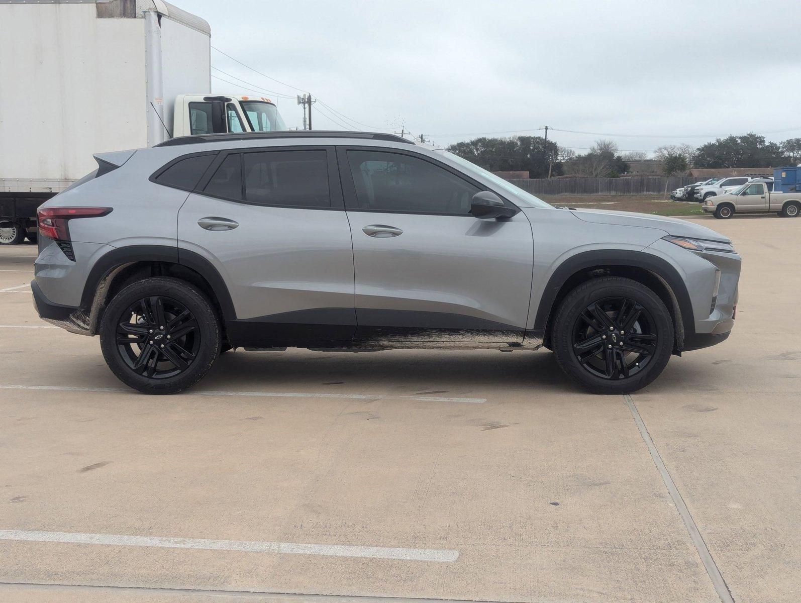 2025 Chevrolet Trax Vehicle Photo in CORPUS CHRISTI, TX 78412-4902