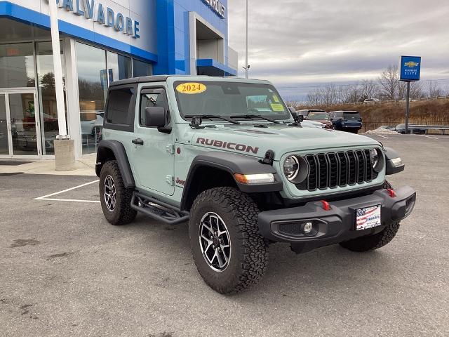 2024 Jeep Wrangler Vehicle Photo in Gardner, MA 01440