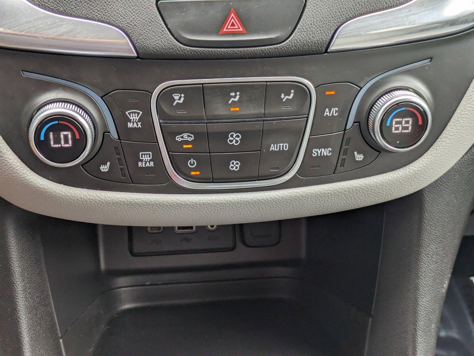 2020 Chevrolet Equinox Vehicle Photo in GREENACRES, FL 33463-3207