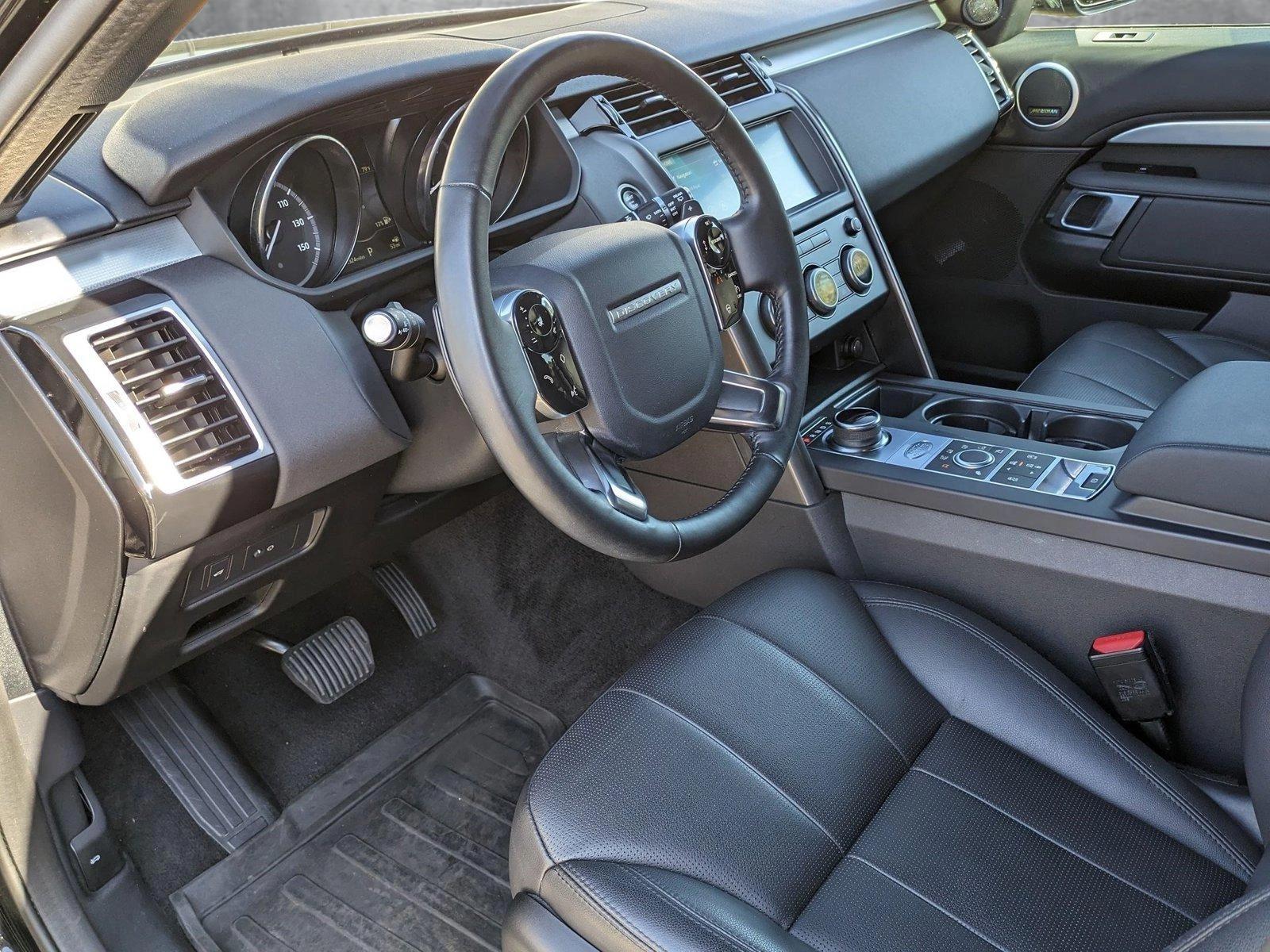 2020 Land Rover Discovery Vehicle Photo in Bethesda, MD 20852