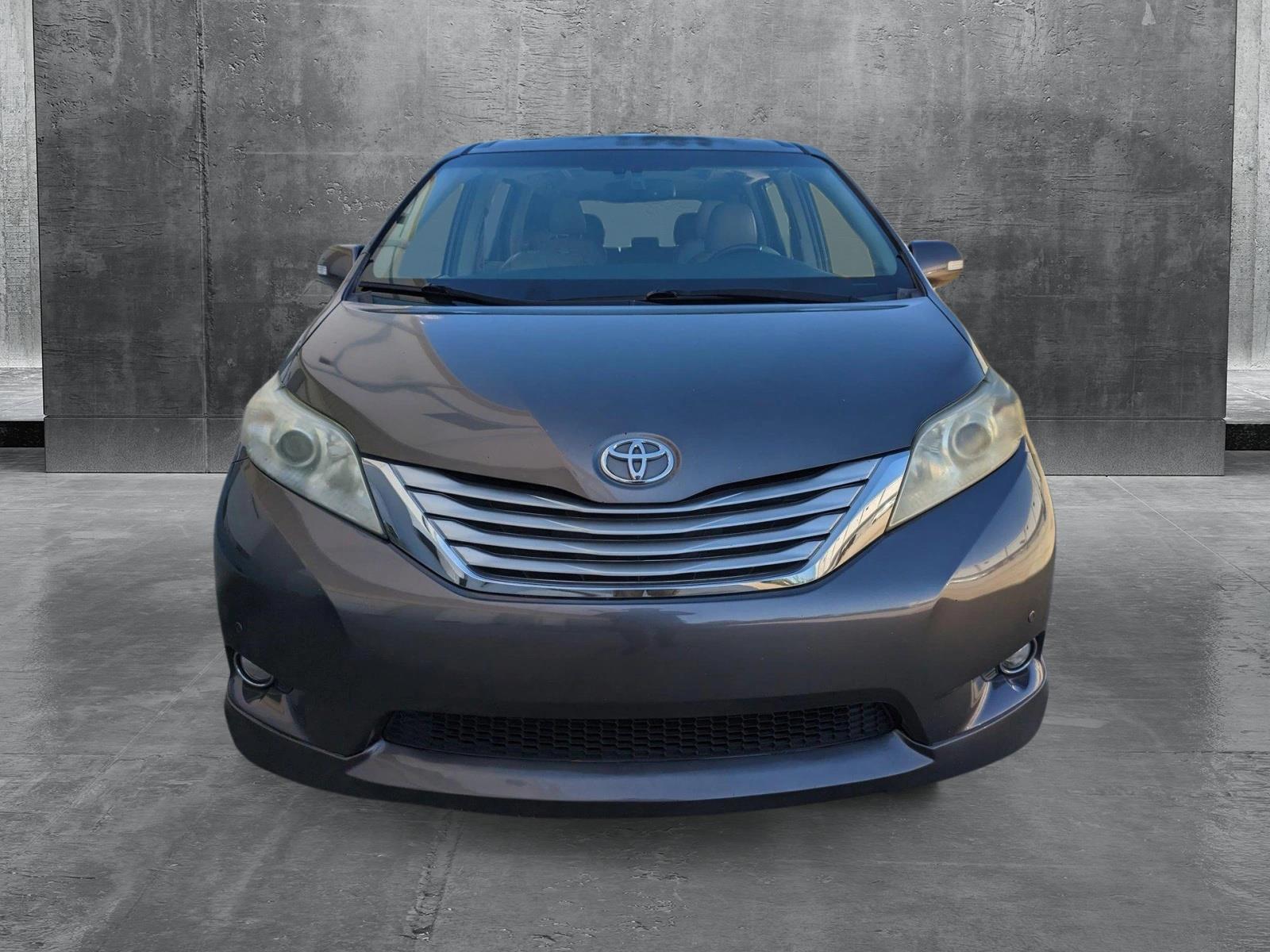 2013 Toyota Sienna Vehicle Photo in Winter Park, FL 32792