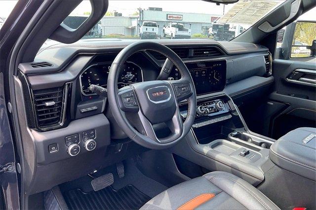 2024 GMC Sierra 2500 HD Vehicle Photo in INDEPENDENCE, MO 64055-1314
