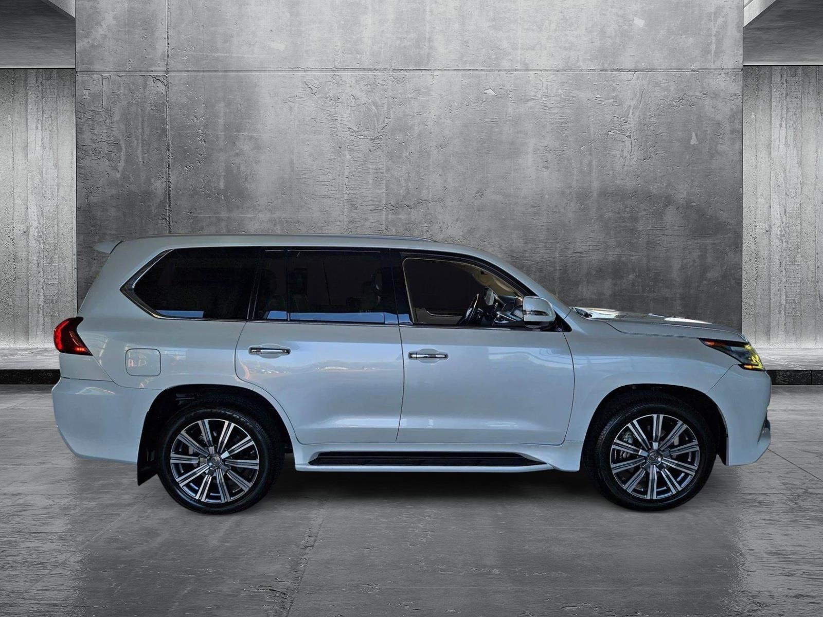 2017 Lexus LX 570 Vehicle Photo in Henderson, NV 89014