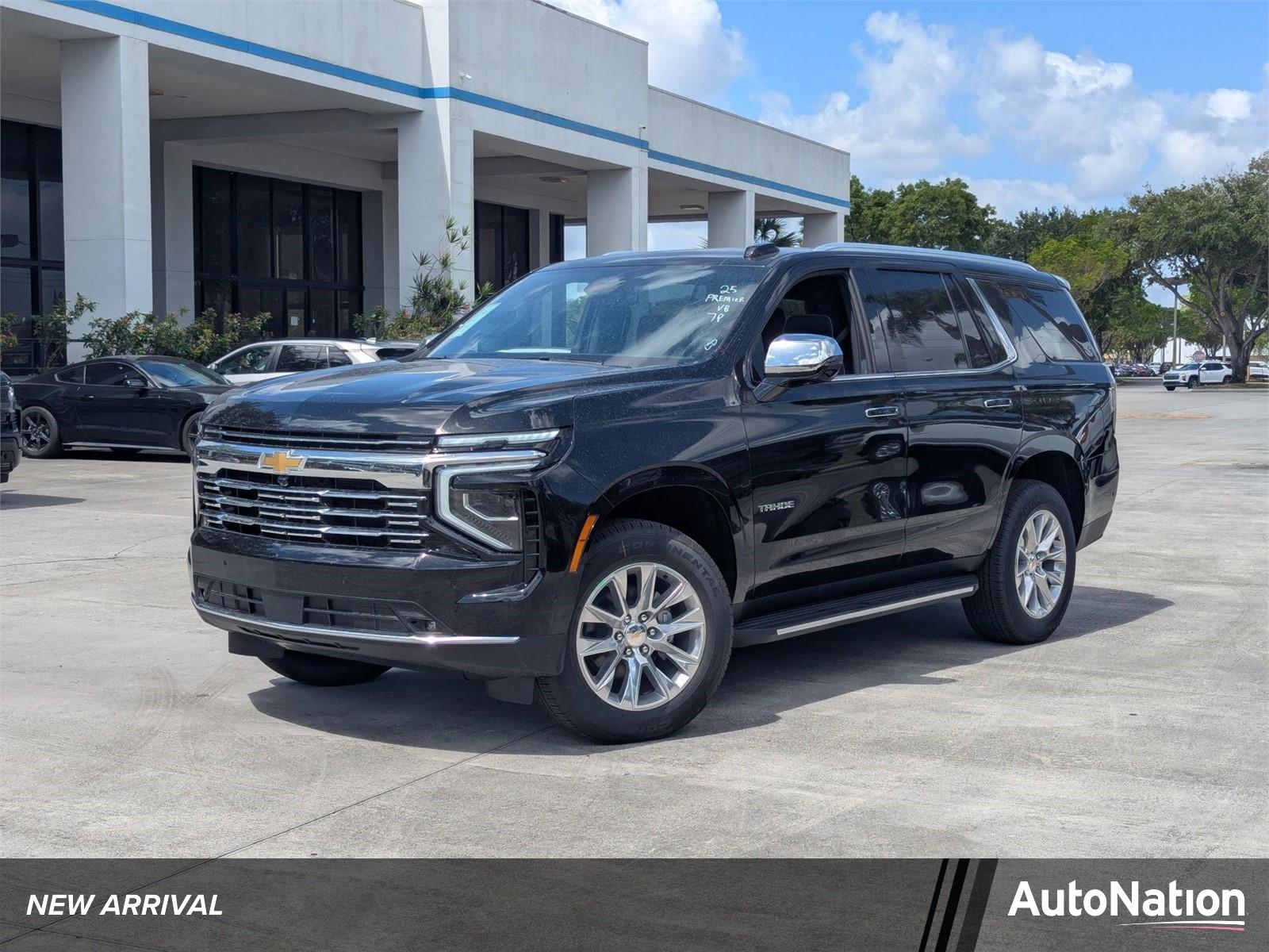 2025 Chevrolet Tahoe Vehicle Photo in PEMBROKE PINES, FL 33024-6534