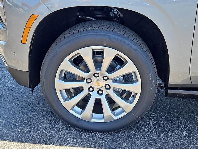 2025 Chevrolet Suburban Vehicle Photo in EASTLAND, TX 76448-3020