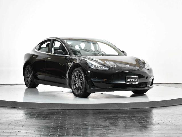 2018 Tesla Model 3 Vehicle Photo in DALLAS, TX 75235