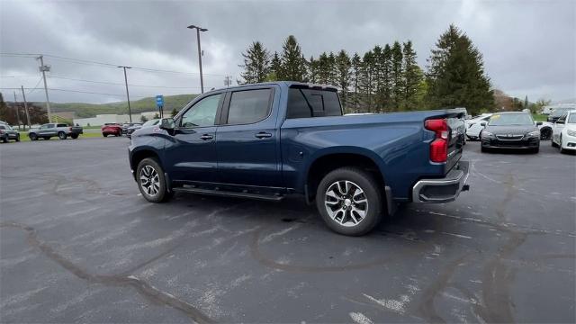 2021 Chevrolet Silverado 1500 Vehicle Photo in TULLY, NY 13159-3159