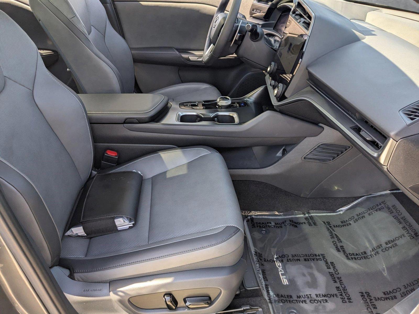 2024 Lexus RZ 300e Vehicle Photo in Tampa, FL 33614