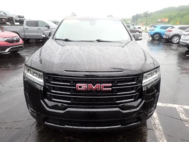 2023 GMC Acadia Vehicle Photo in ZELIENOPLE, PA 16063-2910