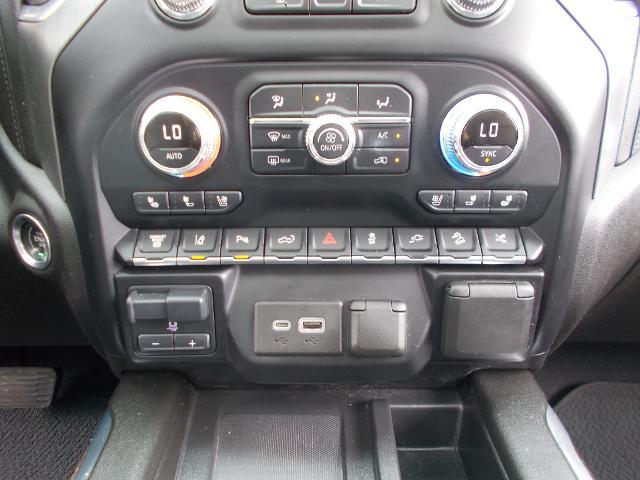 2021 GMC Sierra 2500 HD Vehicle Photo in LOWELL, MA 01852-4336