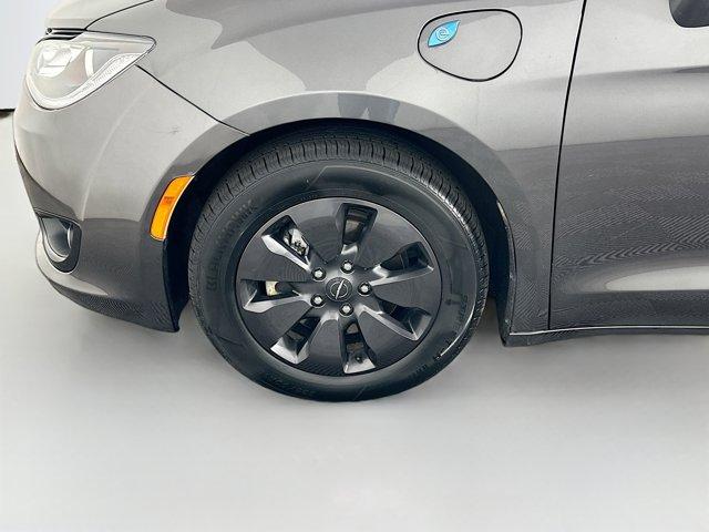 2020 Chrysler Pacifica Vehicle Photo in Doylsetown, PA 18901
