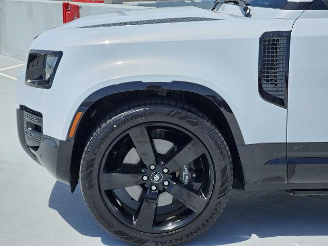 2023 Defender Vehicle Photo in AUSTIN, TX 78717