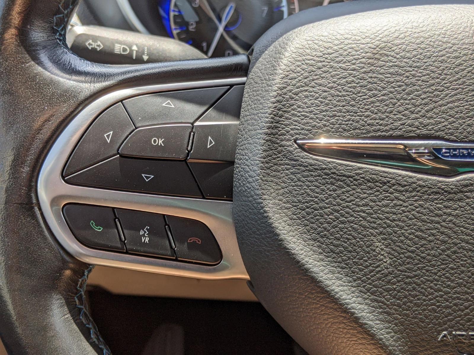 2021 Chrysler Pacifica Vehicle Photo in Seguin, TX 78155