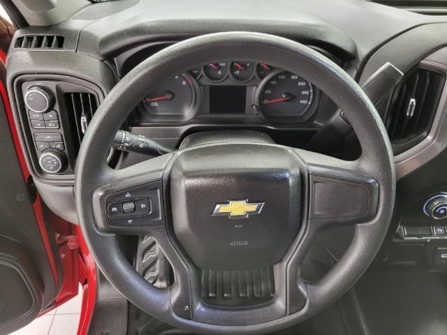 2021 Chevrolet Silverado 1500 Vehicle Photo in MANITOWOC, WI 54220-5838