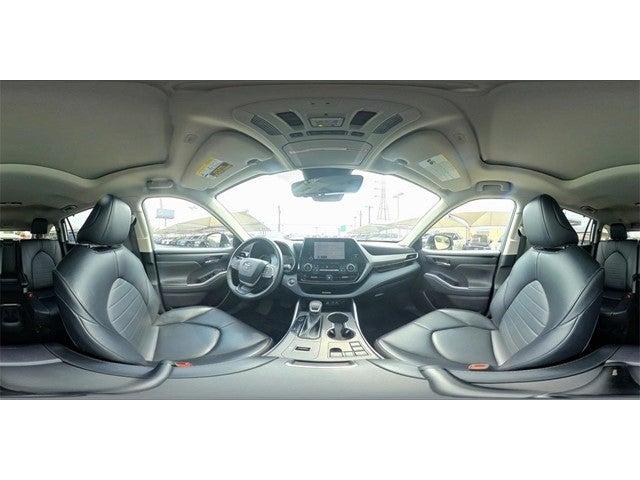 2023 Toyota Highlander Vehicle Photo in San Antonio, TX 78230