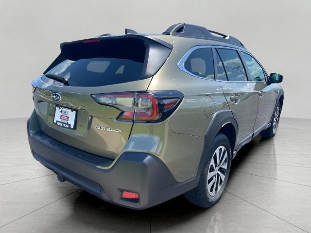 2025 Subaru Outback Vehicle Photo in Oshkosh, WI 54904