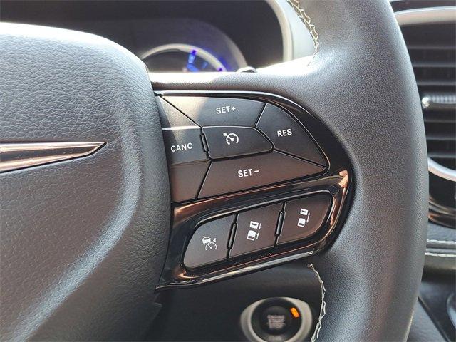 2024 Chrysler Pacifica Vehicle Photo in MILFORD, OH 45150-1684