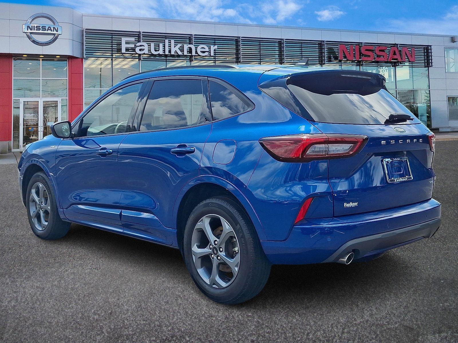 2023 Ford Escape Vehicle Photo in Harrisburg, PA 17111-1033