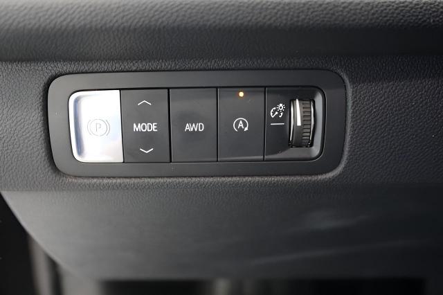 2024 Chevrolet Traverse Vehicle Photo in Green Bay, WI 54304