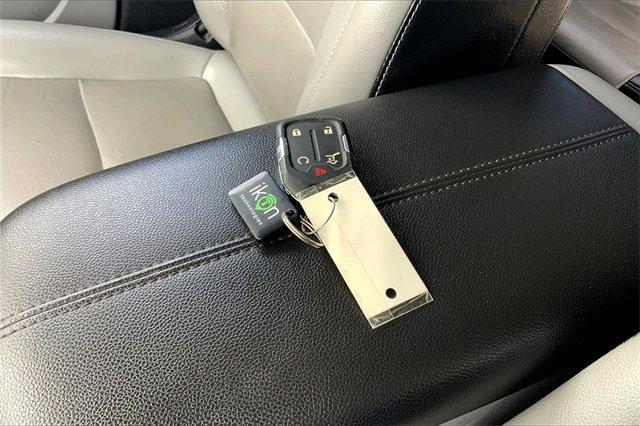 2024 GMC Terrain Vehicle Photo in TOPEKA, KS 66609-0000
