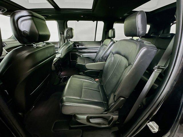 2022 Jeep Wagoneer Vehicle Photo in Doylsetown, PA 18901