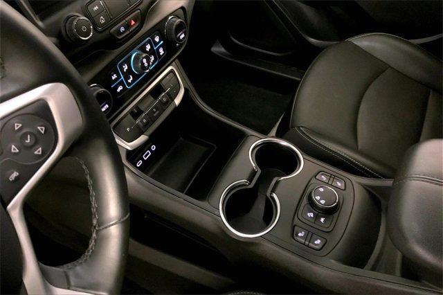 2024 GMC Terrain Vehicle Photo in KANSAS CITY, MO 64114-4502