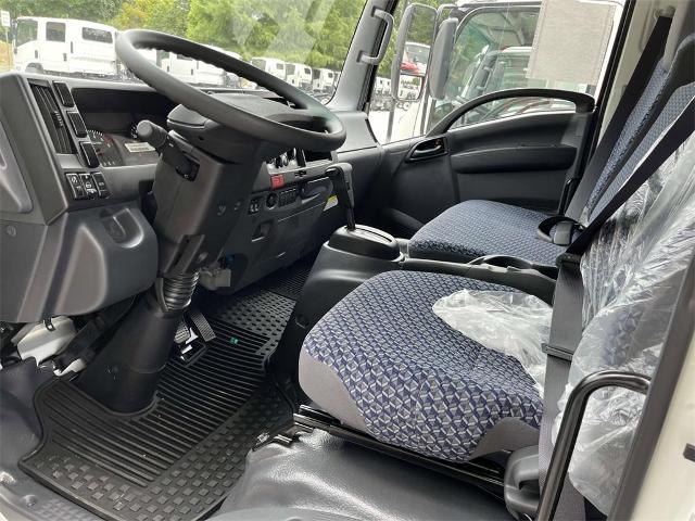 2025 Chevrolet Low Cab Forward 4500 Vehicle Photo in ALCOA, TN 37701-3235