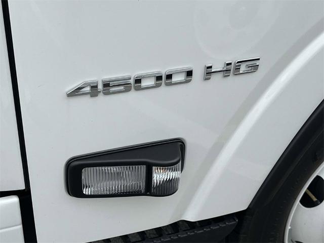2025 Chevrolet Low Cab Forward 4500 Vehicle Photo in ALCOA, TN 37701-3235
