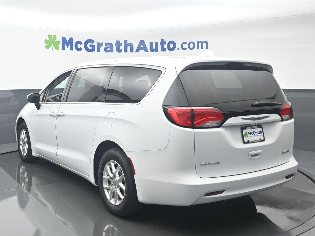 2020 Chrysler Voyager Vehicle Photo in Marion, IA 52302