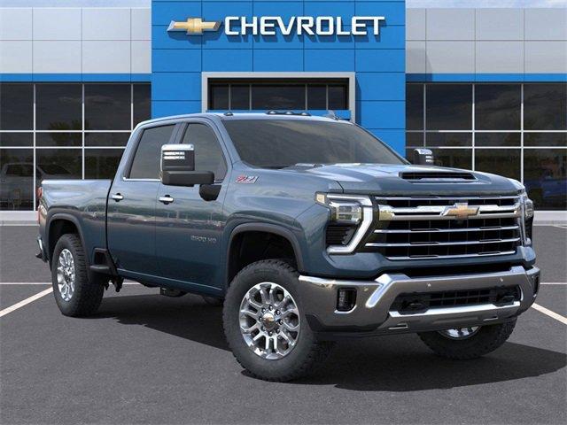 2025 Chevrolet Silverado 2500 HD Vehicle Photo in AURORA, CO 80011-6998