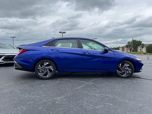 2024 Hyundai ELANTRA Vehicle Photo in Shiloh, IL 62269