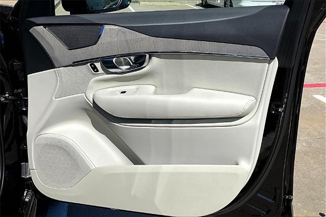 2025 Volvo XC90 Plug-In Hybrid Vehicle Photo in Houston, TX 77007
