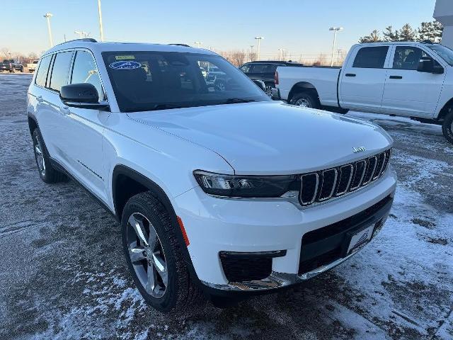 2022 Jeep Grand Cherokee L Vehicle Photo in Kaukauna, WI 54130