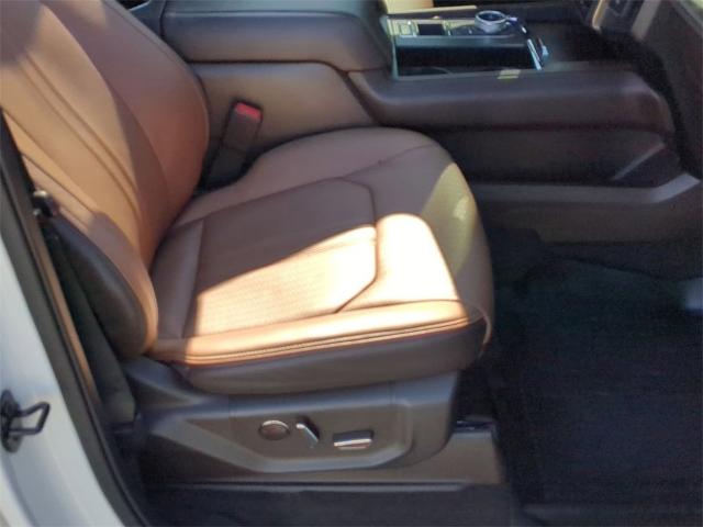 2024 Ford Expedition Vehicle Photo in ALBERTVILLE, AL 35950-0246