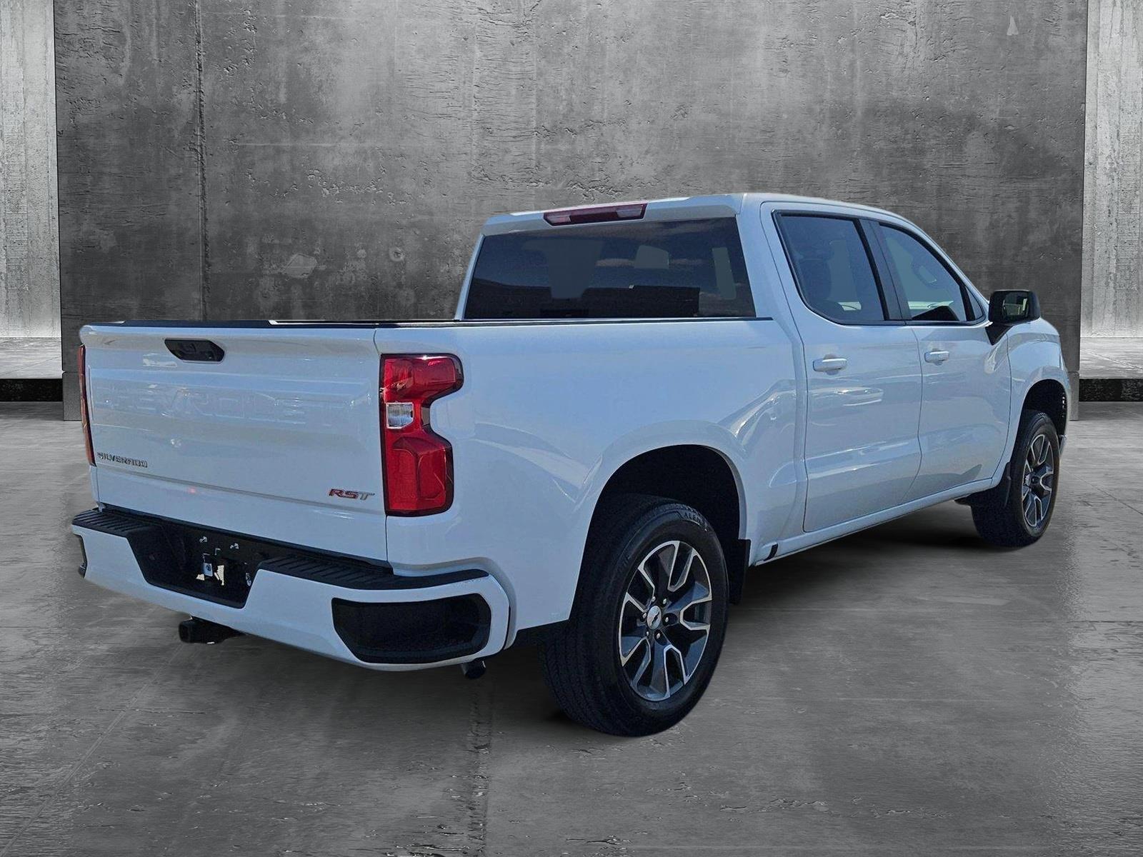 2022 Chevrolet Silverado 1500 Vehicle Photo in GILBERT, AZ 85297-0446