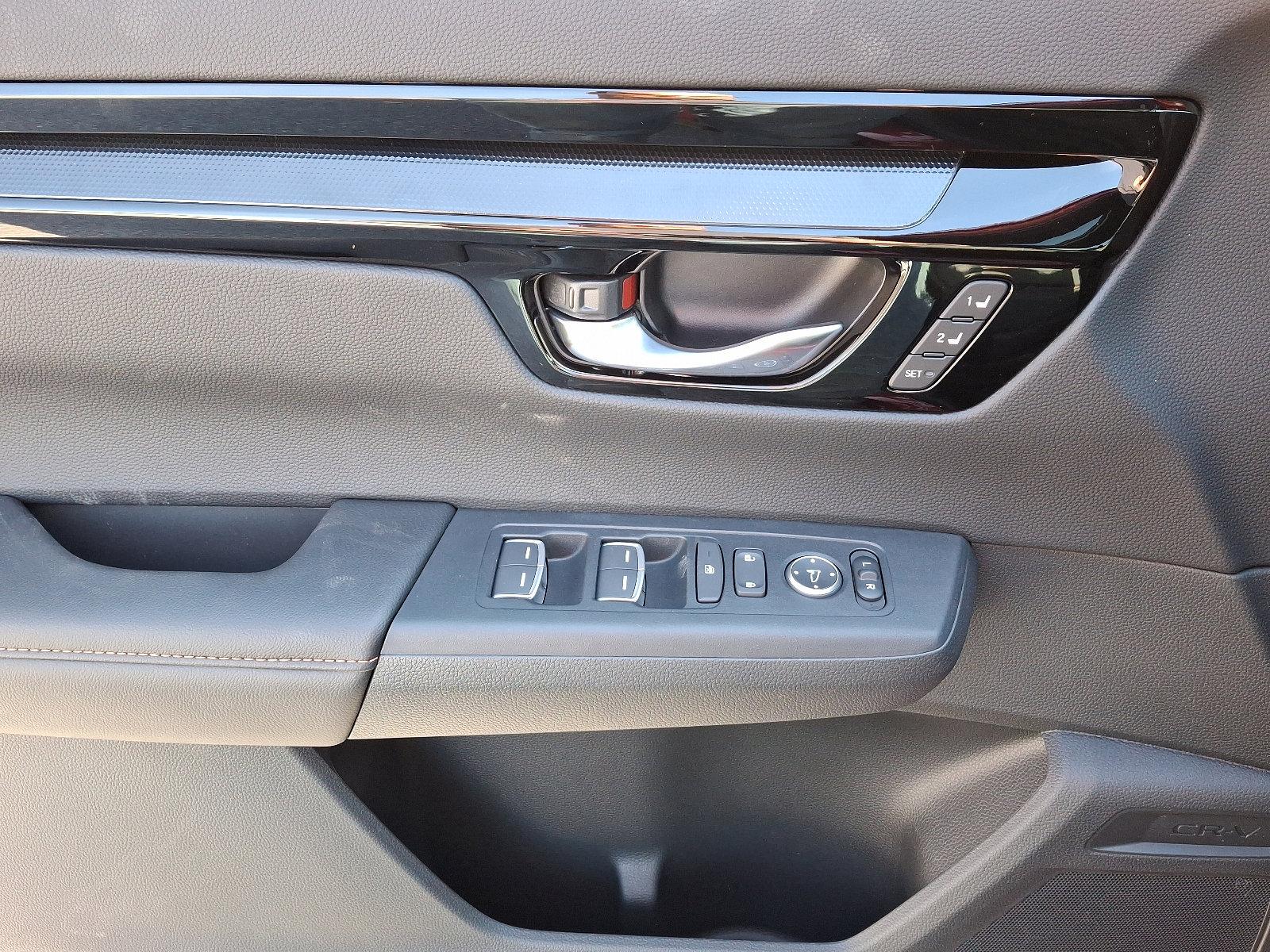 2025 Honda CR-V Hybrid Vehicle Photo in Harrisburg, PA 17111