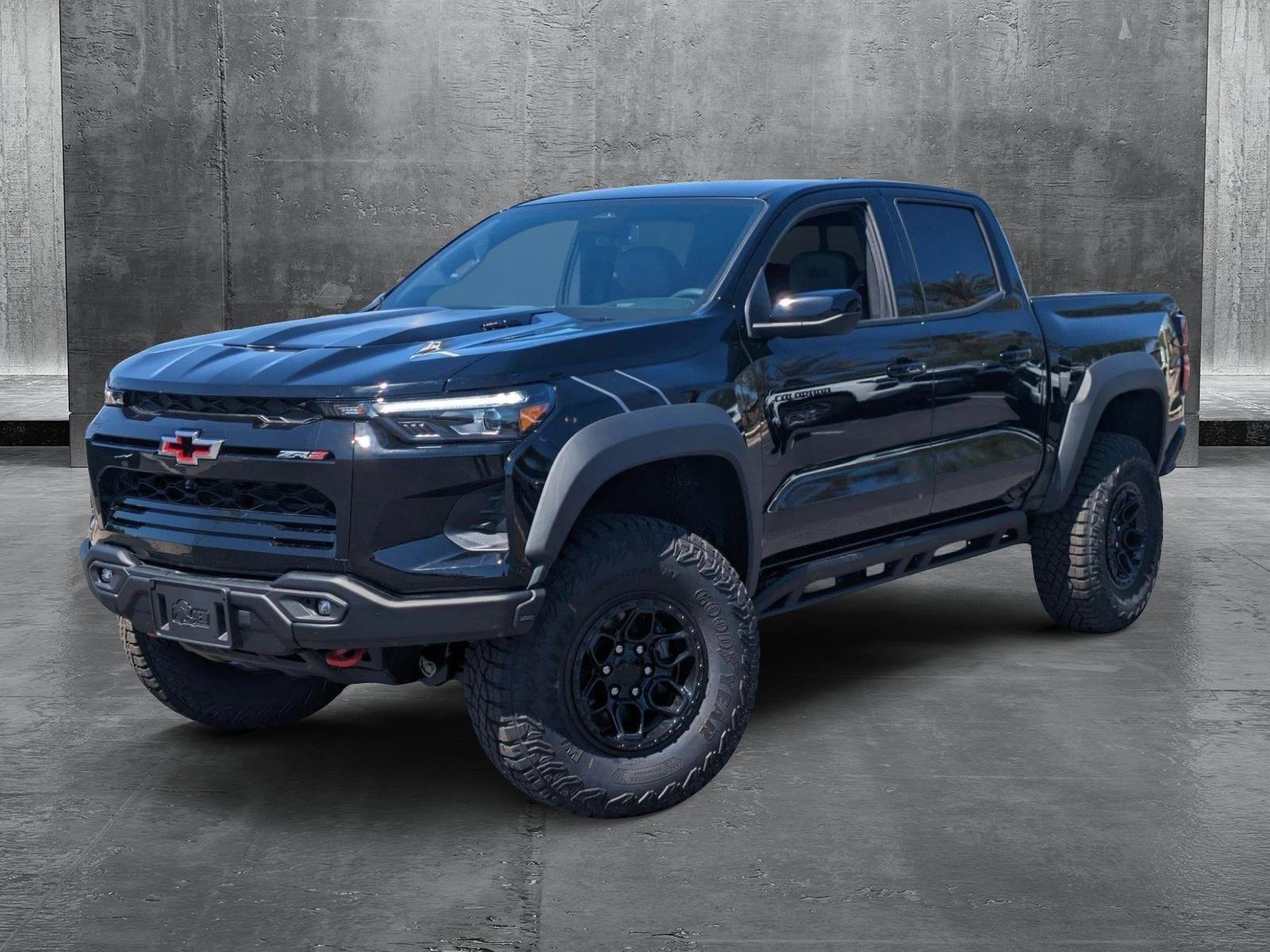 2025 Chevrolet Colorado Vehicle Photo in GILBERT, AZ 85297-0446