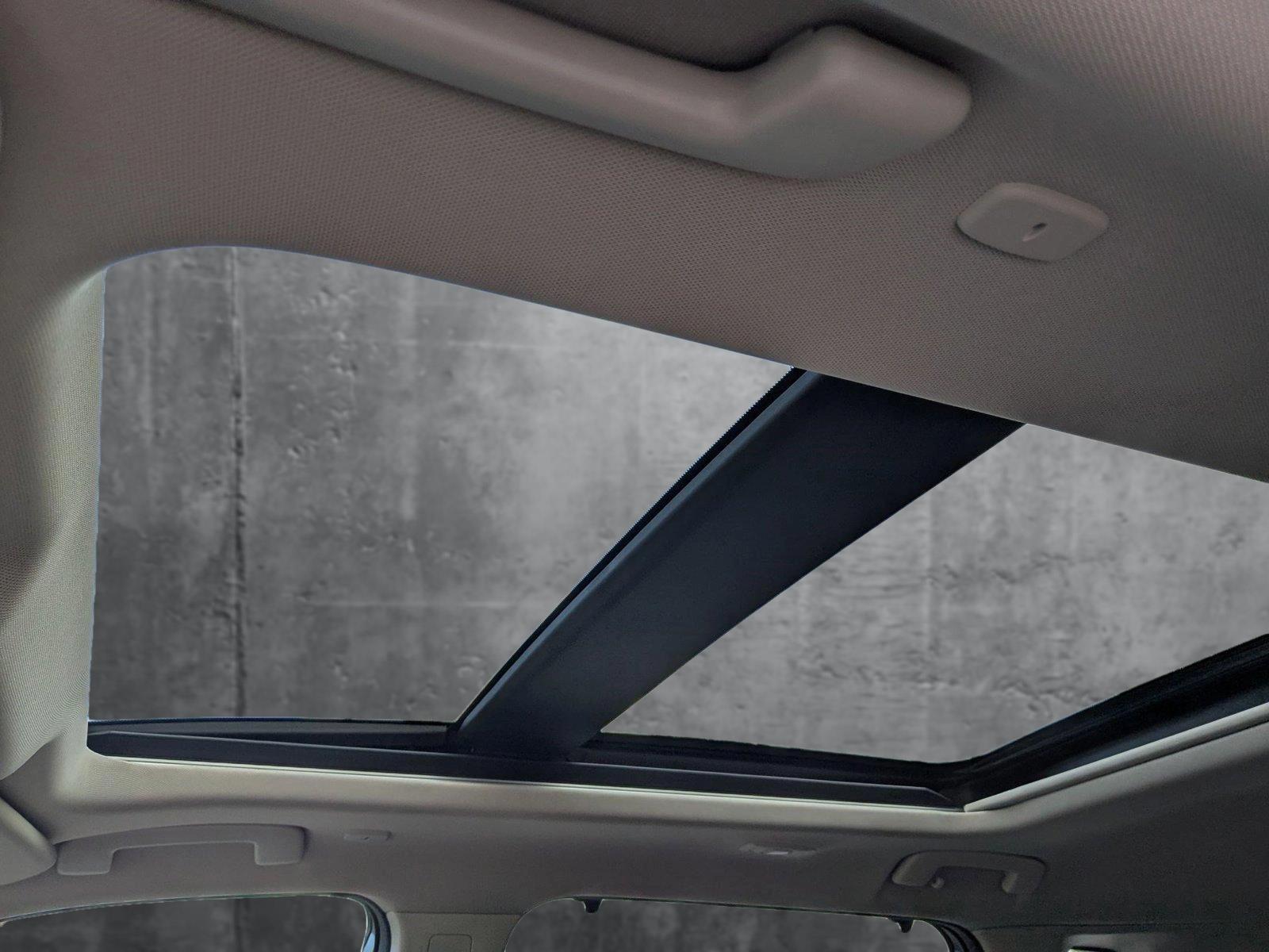 2023 Nissan Rogue Vehicle Photo in Pembroke Pines , FL 33084