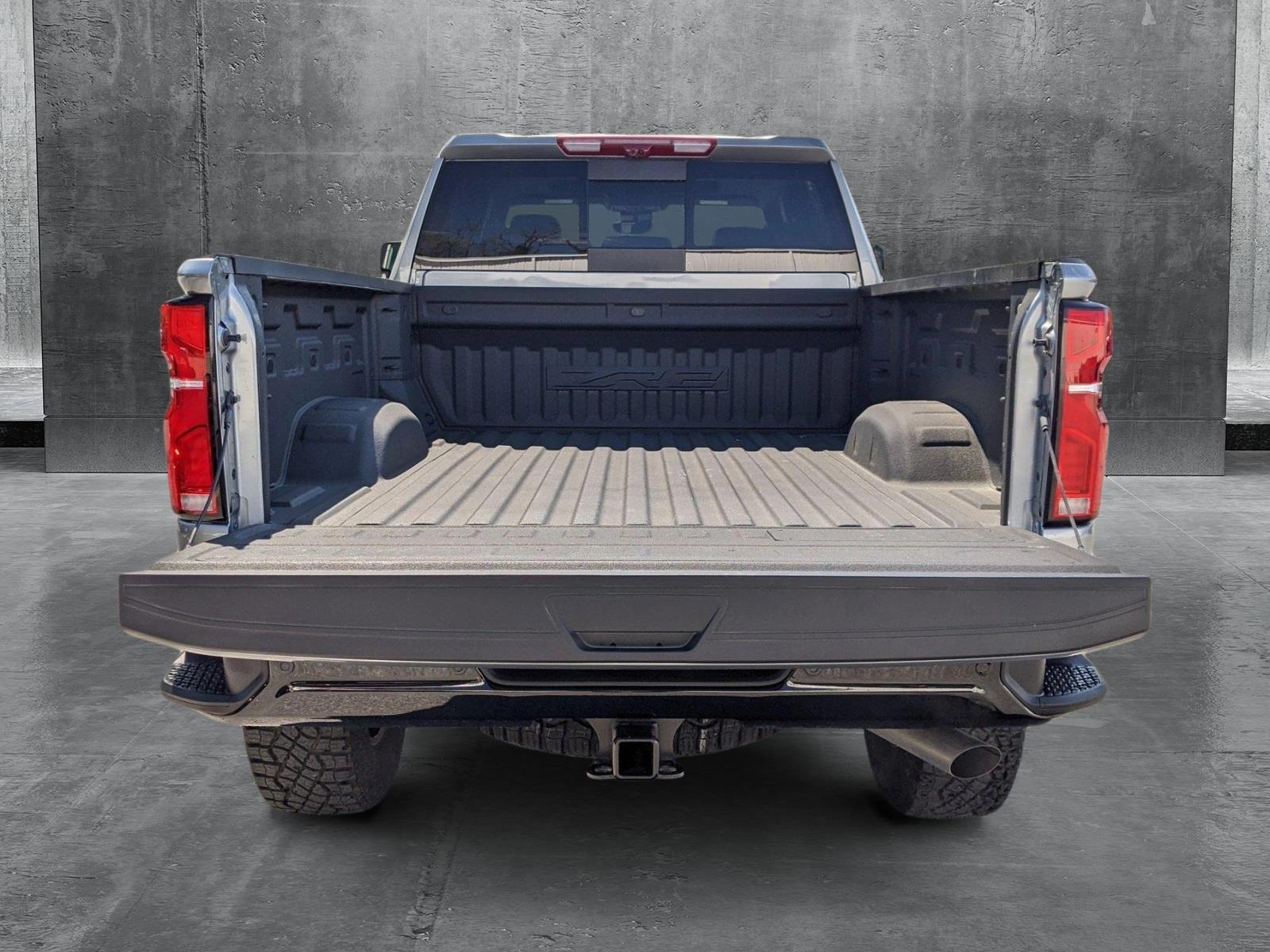 2024 Chevrolet Silverado 2500 HD Vehicle Photo in TIMONIUM, MD 21093-2300