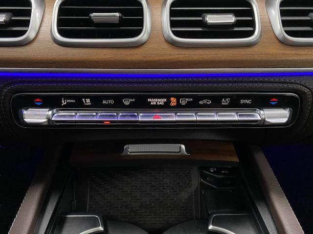 2022 Mercedes-Benz GLS Vehicle Photo in Appleton, WI 54913